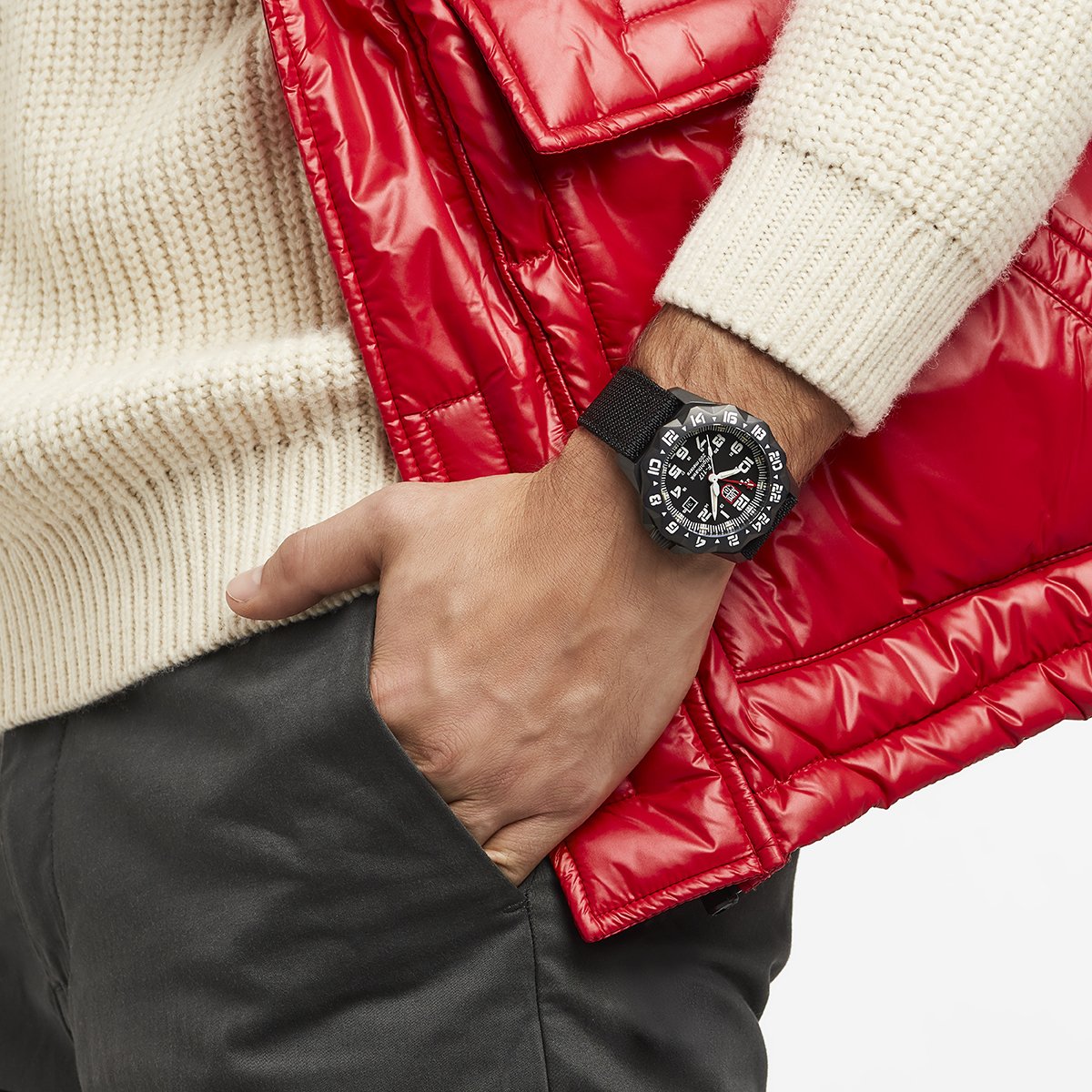 Luminox 6421 F-117 Nighthawk Nylon Strap 44mm Case Watch